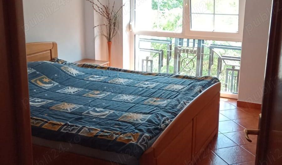 Open Space Camera de Comert - Poză 5