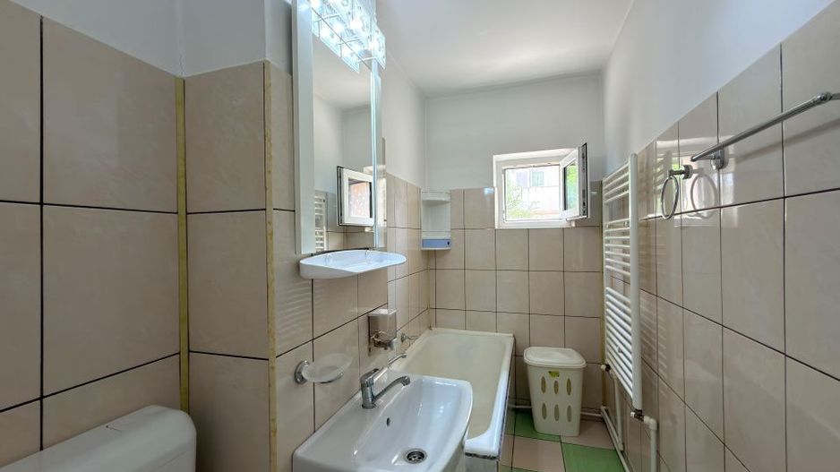 Garsoniera in Mioveni situată la etajul 1 - Poză 8