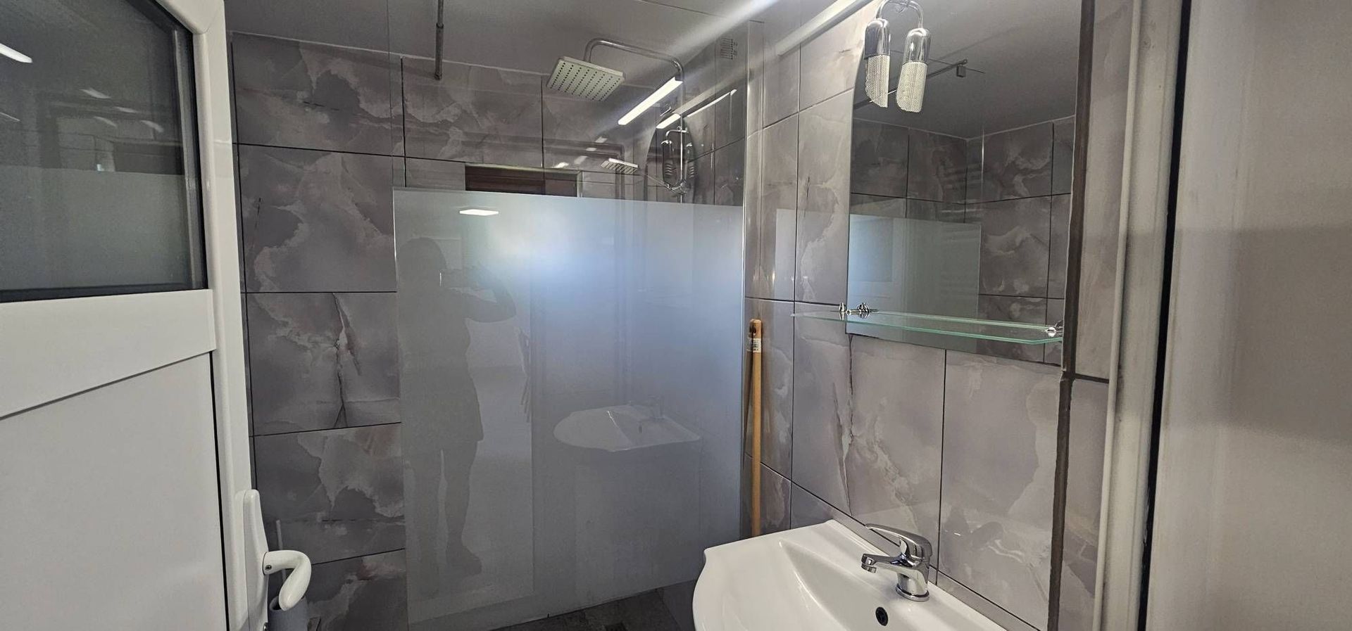 Apartament la casa ¶ 3 camere ¶ Intre Lacuri¶ FSEGA¶ Iulus Mall - Poză 7