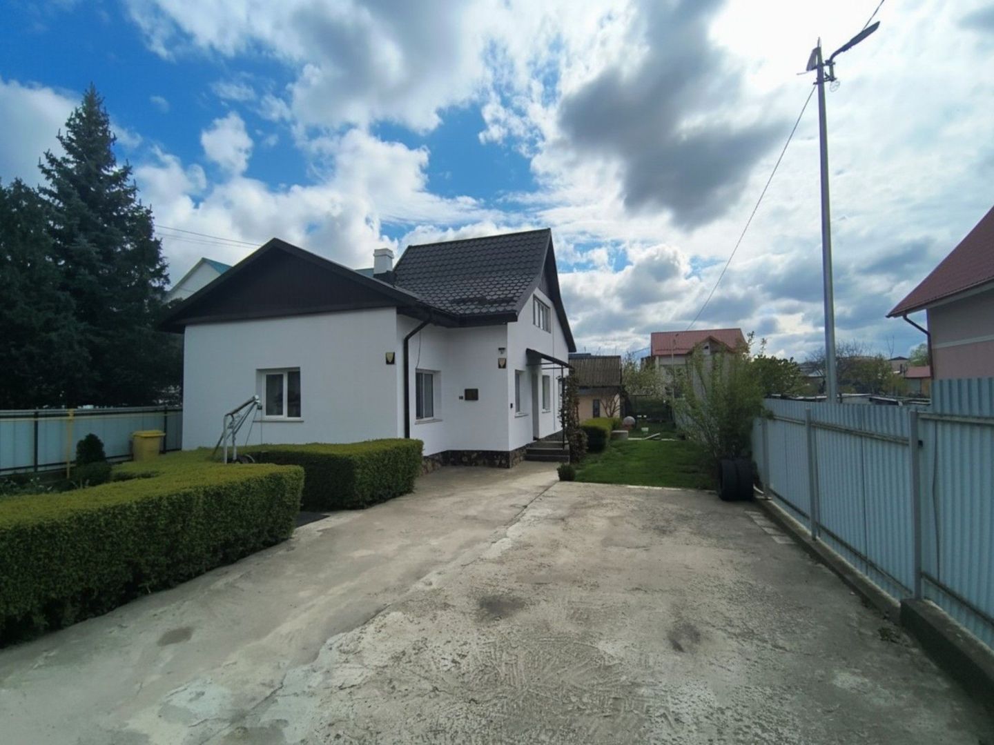 Casa + Teren Generos 1400 MP | Burdujeni – zona Penny - Poză 3