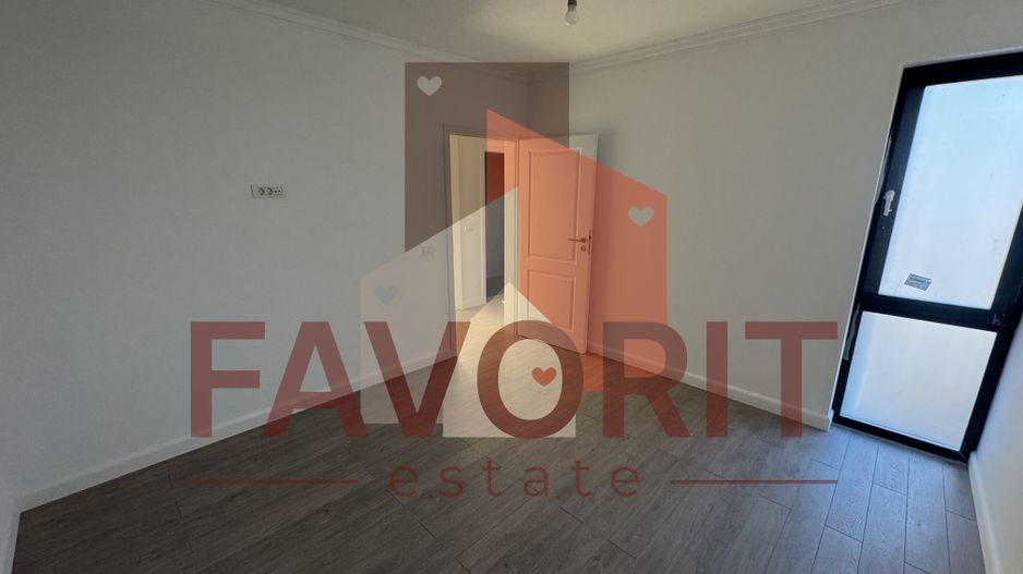 Comision 0%. Panouri si pompa de caldura. Despartit prin camera tehnica - Poză 18