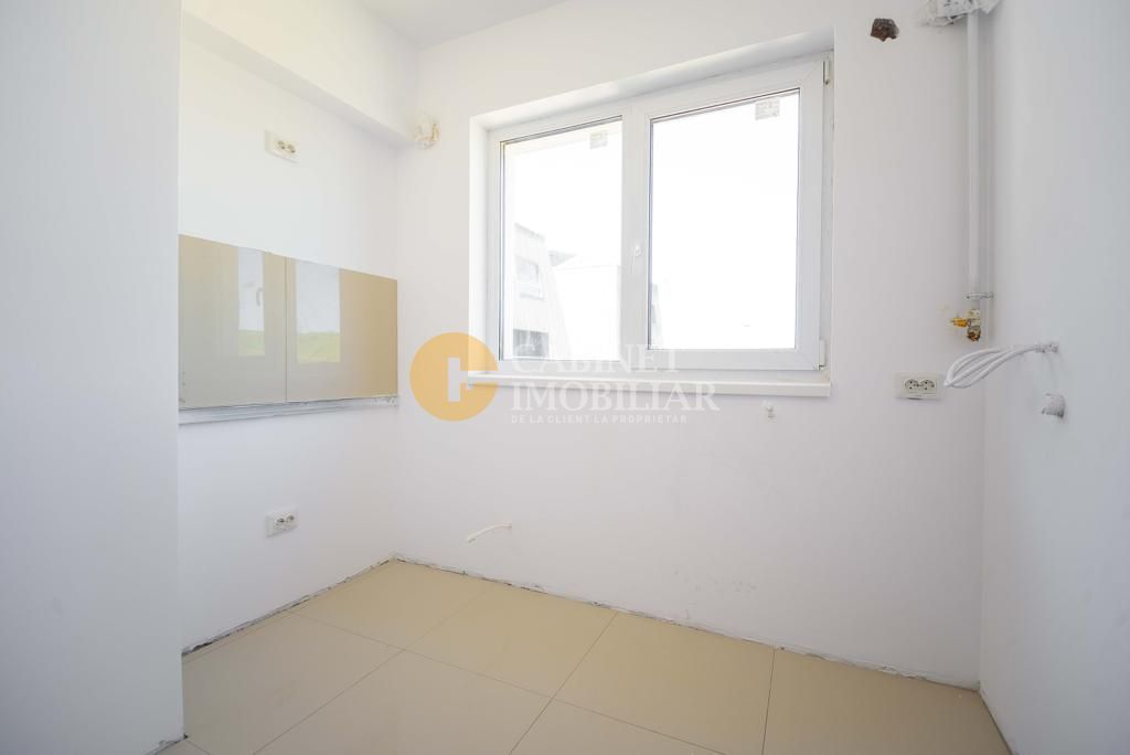 Pacurari- Etaj intermediar Apartament 2 camere decomandat- 72 mp - IIntabulat - Poză 3