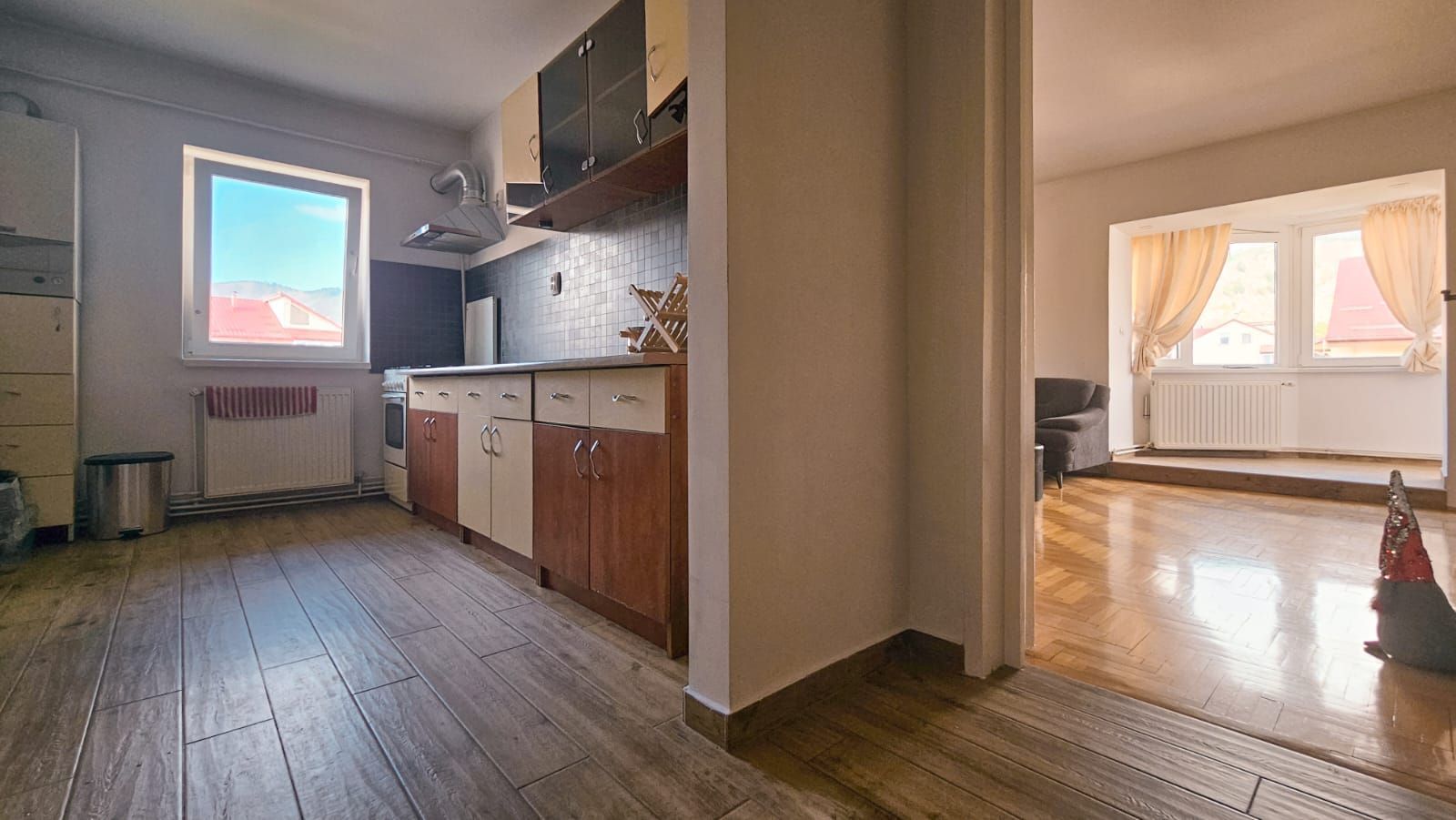 Exclusivitate, intrare Racadau 2  camere in bloc nou - Poză 10