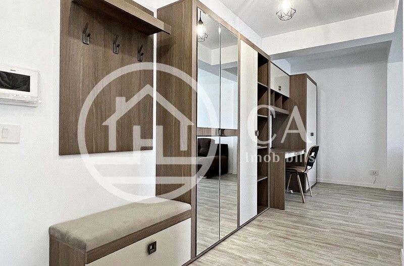Apartament de inchiriat cu 2 camere in zona centrala, Oradea - Poză 2