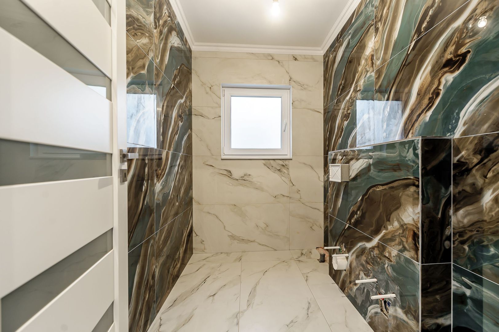 Casă nouă 2025 cu terasă rooftop – 5 camere, design modern, în Gai - Poză 7