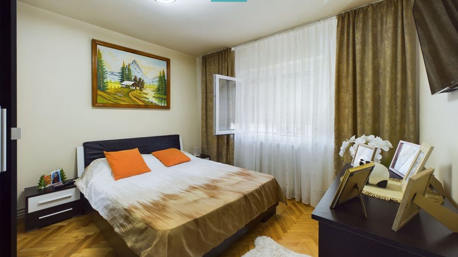 Apartament cu 3 camere în Alfa - Poză 4