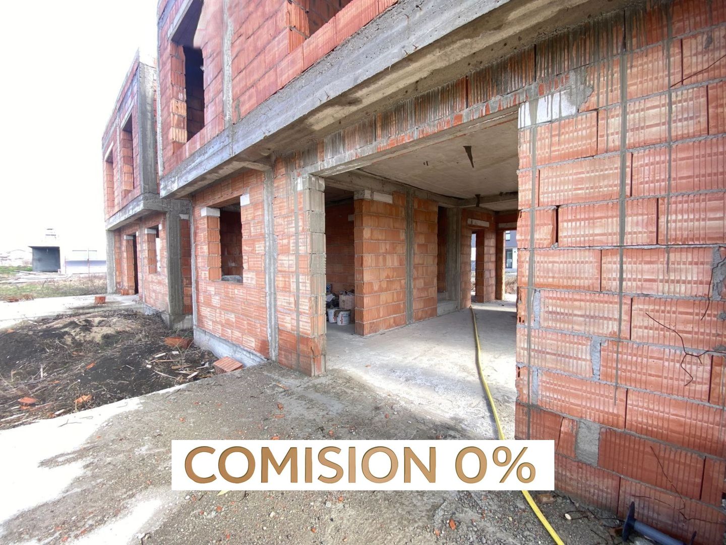 COMISION 0, CASĂ LA ROSU IN SACALAZ, 5 Camere, 107mp Utili, 300mp Teren - Poză 1