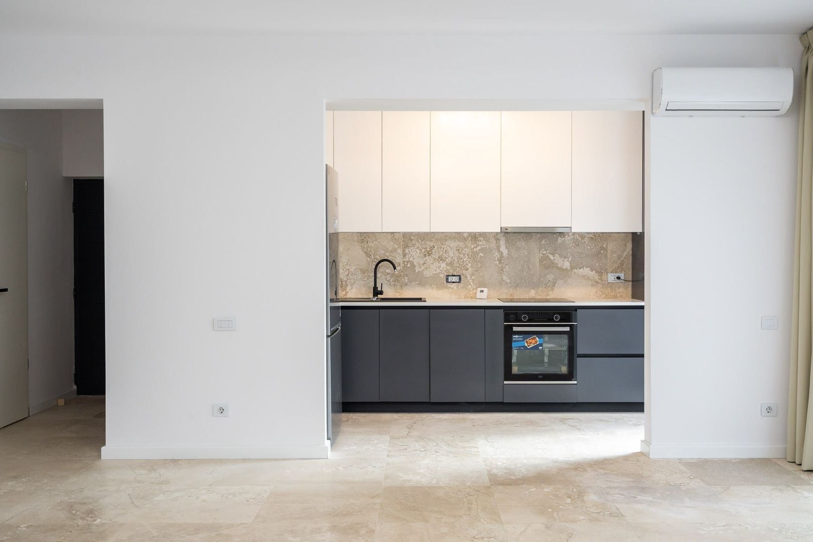 Vila Exclusivă în Complexul de Prestigiu, Zona Popasului - Matei Millo - Poză 2