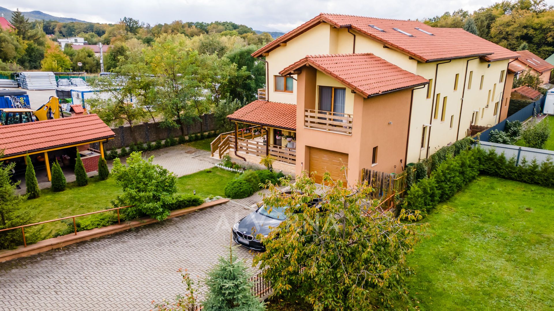 Casa individuala 268mp | 4 dormitoare + studio | 1100mp teren | Faget - Poză 2