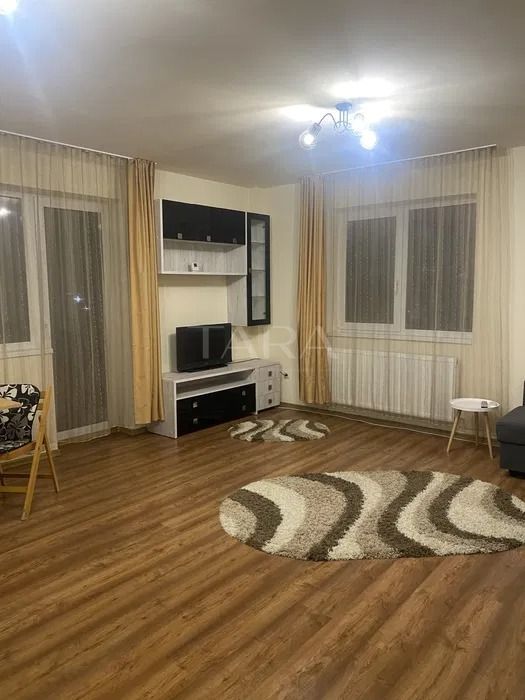 Apartament cu 3 camere, 72 mp, Dâmbul Rotund. - Poză 1