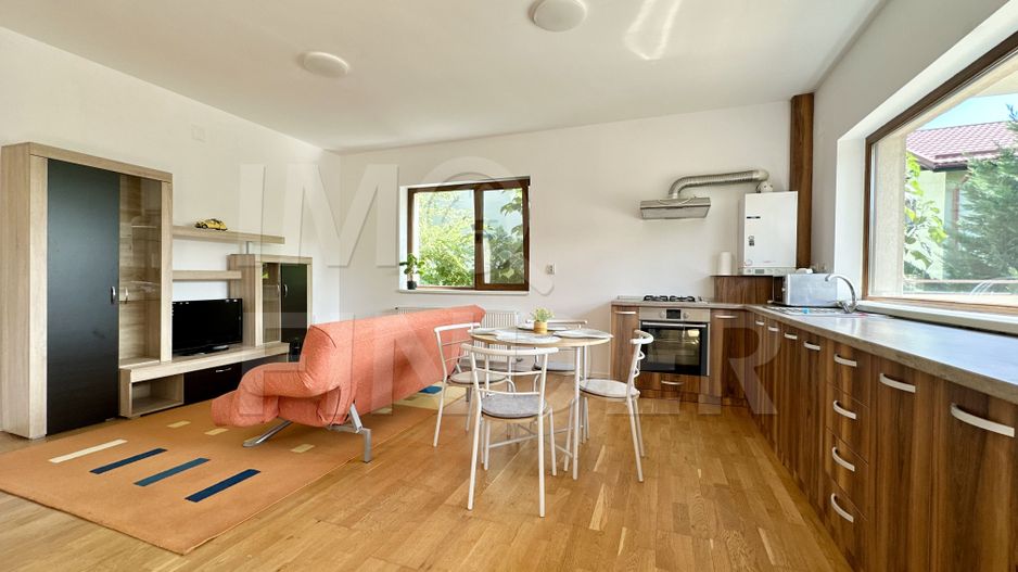 Apartament in vila, 90 mp, 2 dormitoare si 2 bai – Grigorescu, parcare - Poză 1