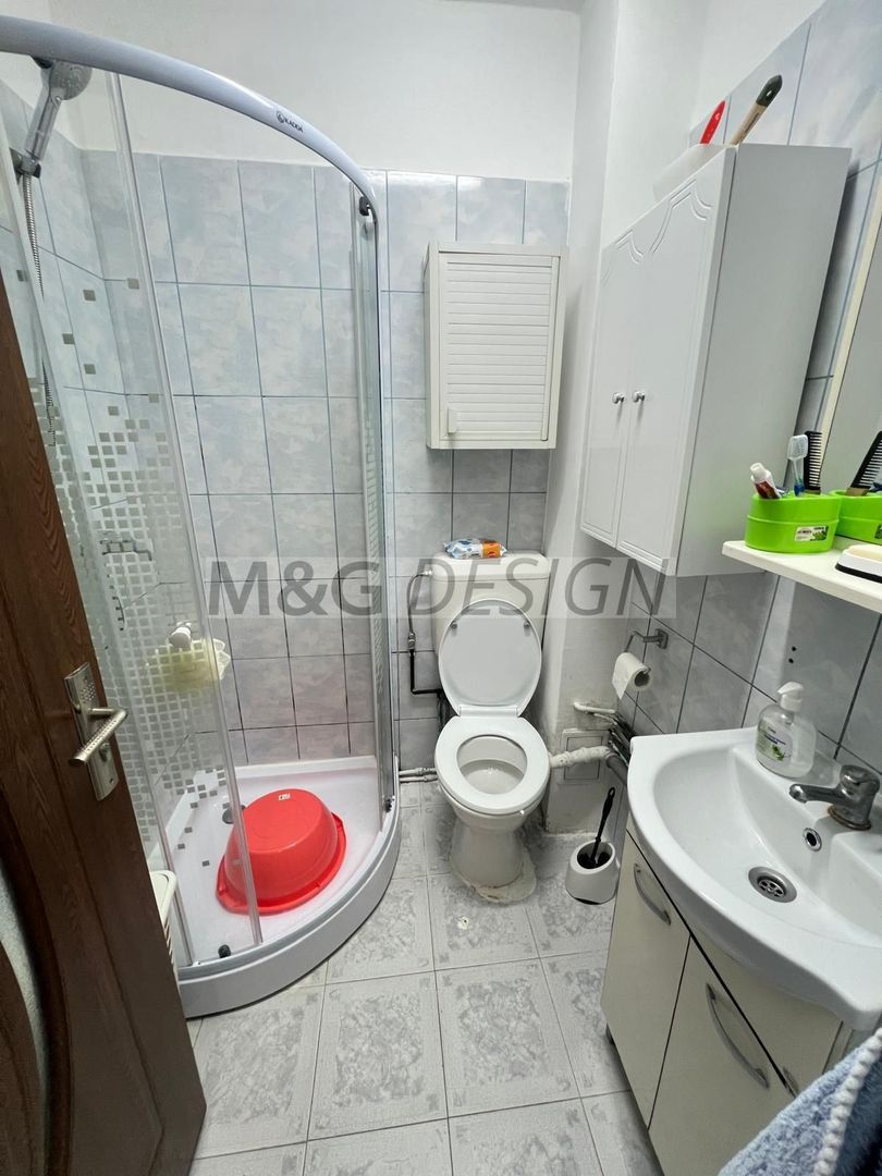 Inchiriez apartament o camera in Buziasului - Poză 10