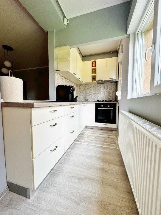 Giroc | 3 Camere | Curte comuna | Mobilat si utilat | Loc de parcare - Poză 4