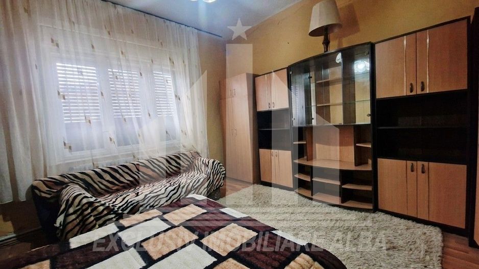 Casa de vanzare | 100 mp | 1800 mp teren | Alba Iulia | Centru - Poză 1