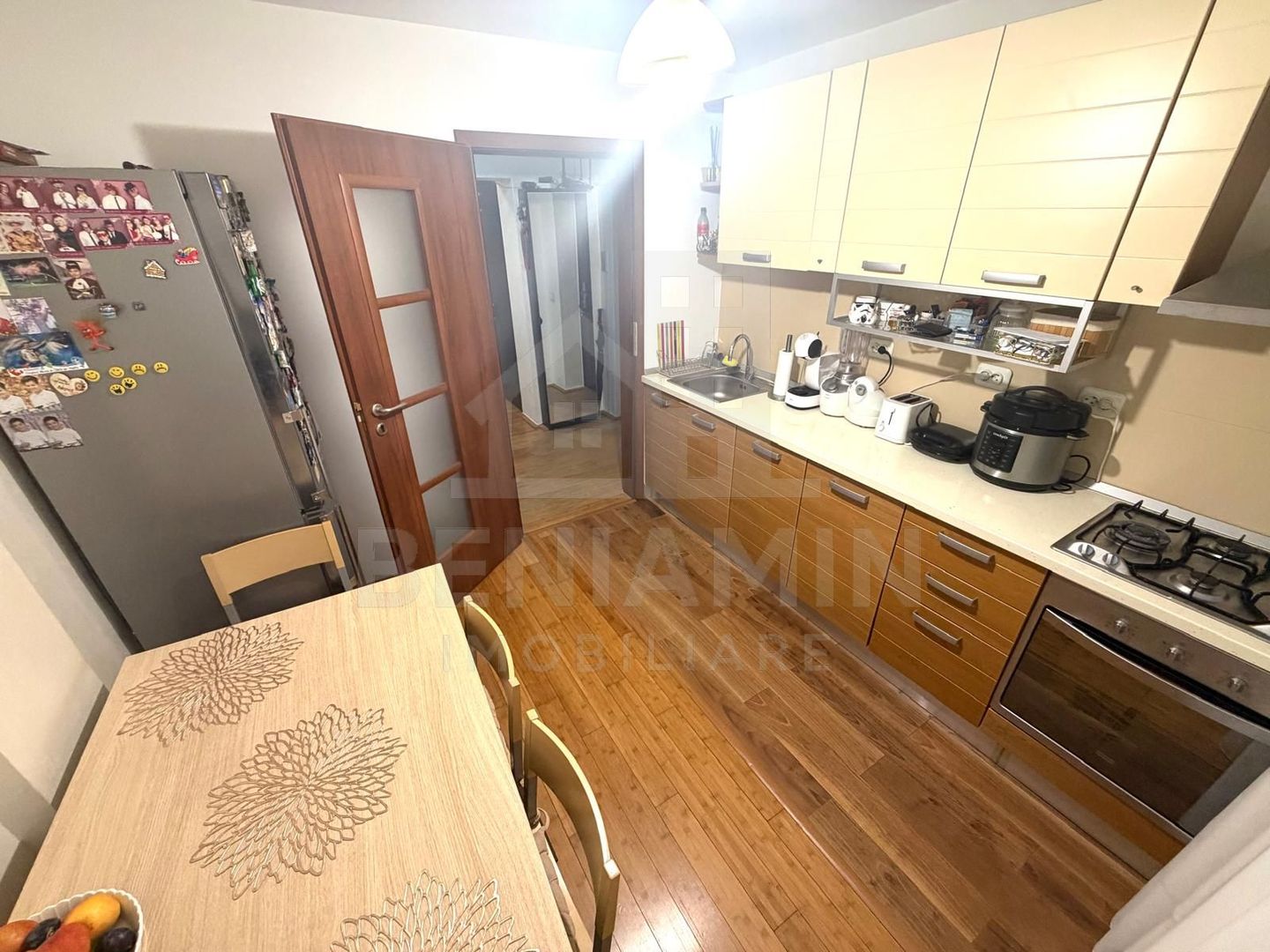 Apartament 3 camere decomandat parter Brazda lui Novac Simplon 67mp - Poză 4