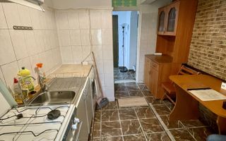 Vânzare garsonieră decomandată, spațioasă – zonă Drumul Sării / Sebastian - Poză 11