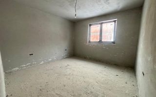 Casă individuală pe un nivel cu vedere panoramică spre munte - Poză 10