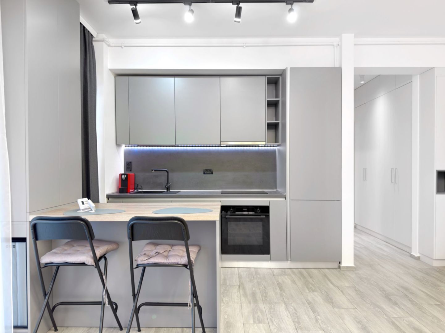 2 Camere | Parcare | Mobilat + Utilat | Future Residence | COMISION 0% - Poză 2