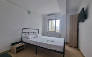 Pensiune de vânzare în Mamaia Sat, pe partea cu Hanul cu Pește - Poză 10