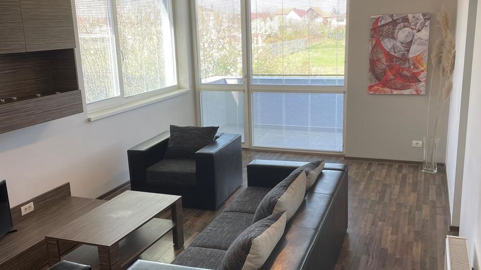 Apartament modern I Loc de parcare I intrare in Dumbravita - Poză 1