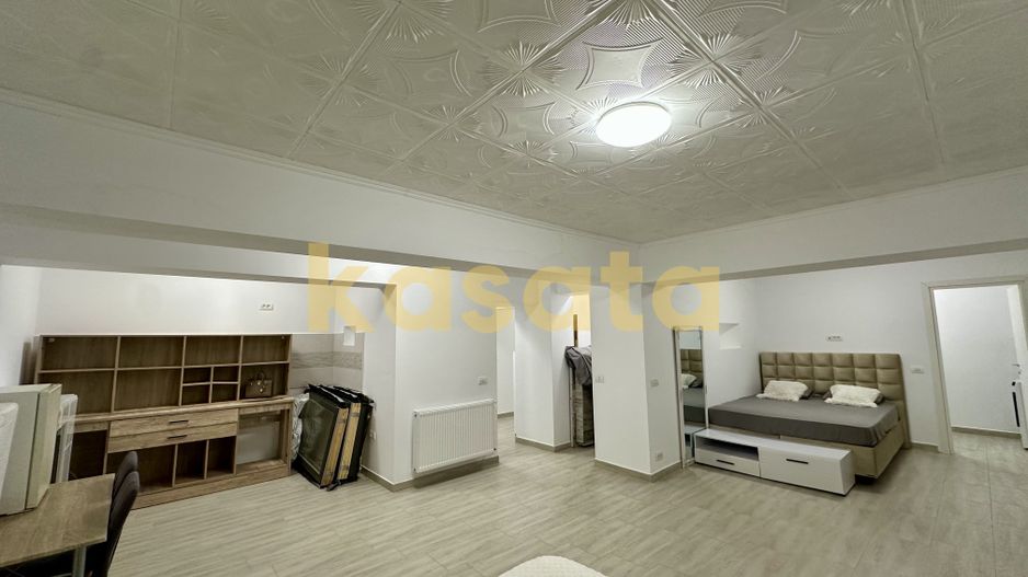 OPORTUNITATE | SPATIU MULTIFUNCTIONAL | 65.7 mp | Demisol - Poză 1