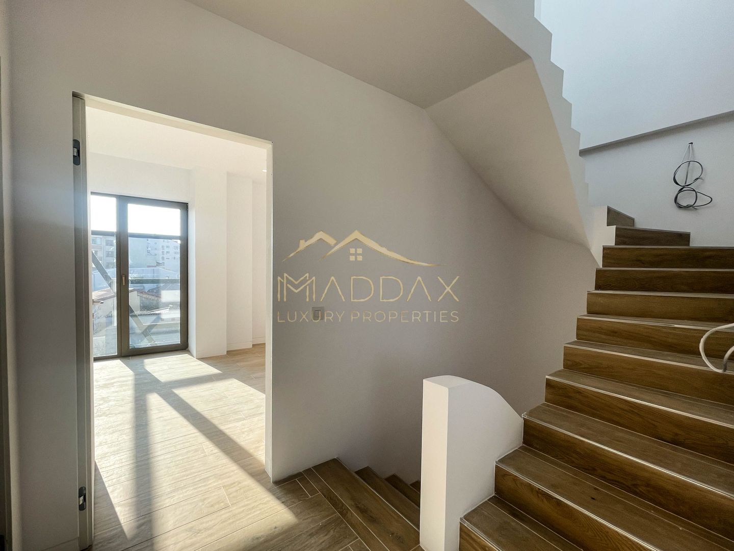 Impressive Penthouse-Triplex ** Green Building***/ 3 parking / Stefan Cel Mare - Poză 22