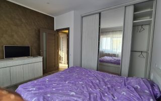 Apartament 3 camere, 80mp, mobilat, 2 balcoane, parcare, zona Terra - Poză 9