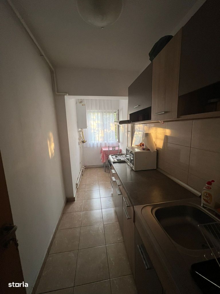 Garsoniera de Vanzare Gorjului-Centrala proprie - Poză 5