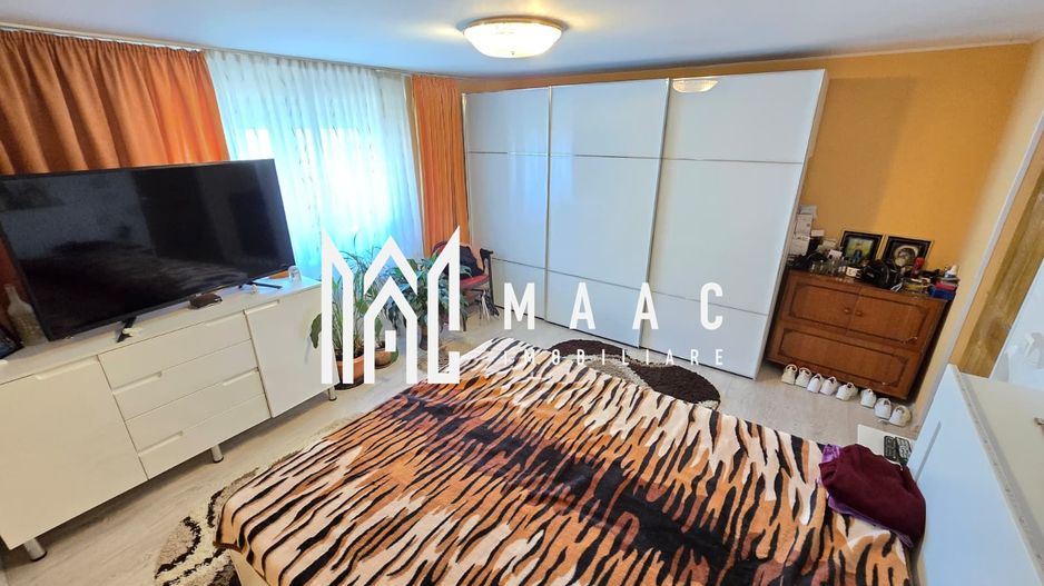 Casa 7 camere 3 bai 2 intrari Zona Garii - Poză 24