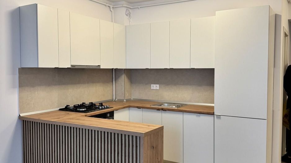 Apartament 2 camere de vanzare | loc de parcare subteran | metrou - Poză 2