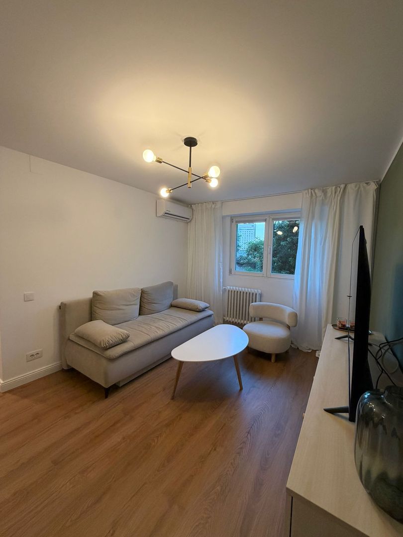 APARTAMENT 2 CAMERE | OPORTUNITATE | VICTORIEI - Poză 3