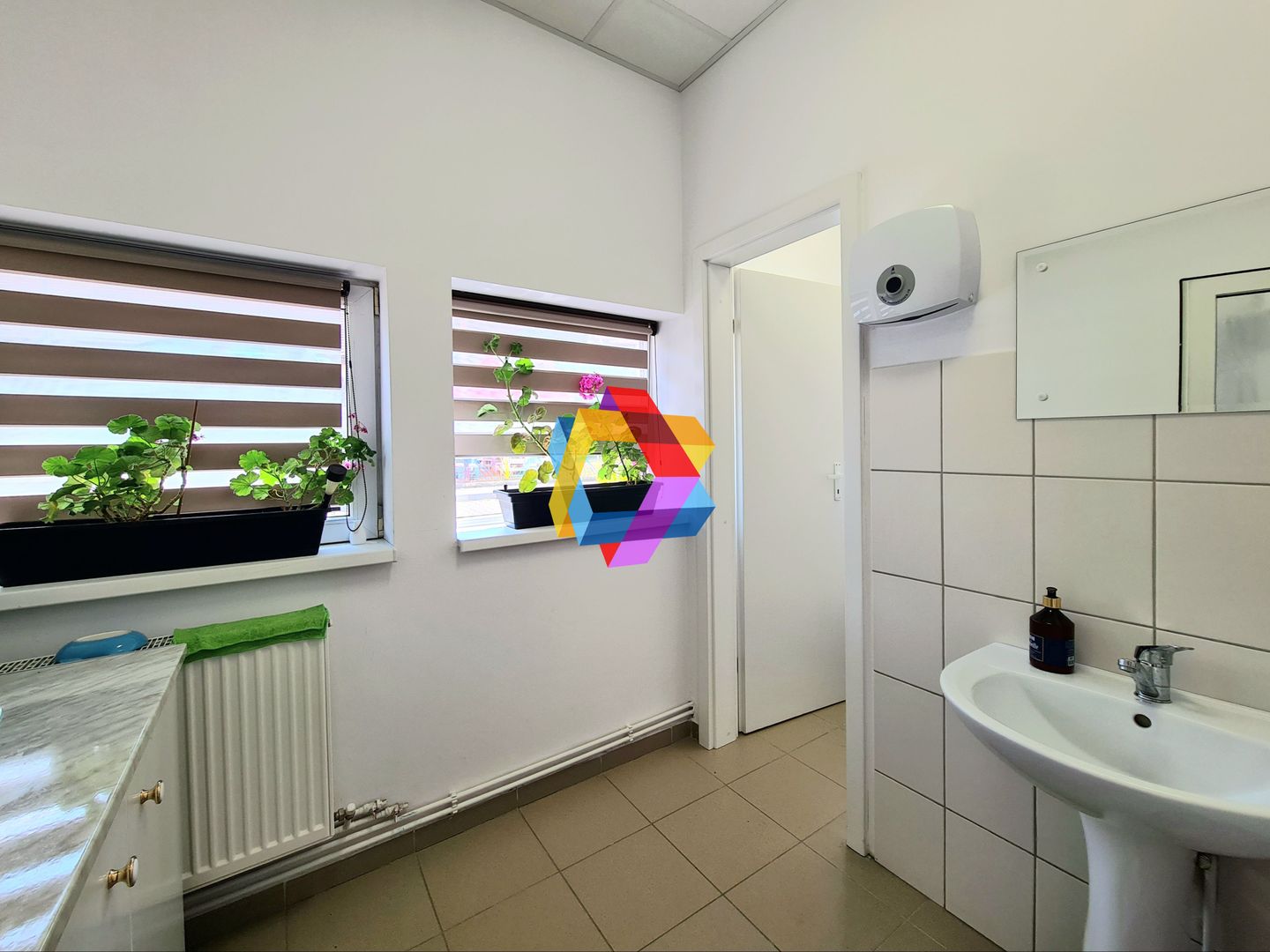 Spatiu birouri de închiriat Brasov - 135 mp # plus-imo.ro - Poză 8