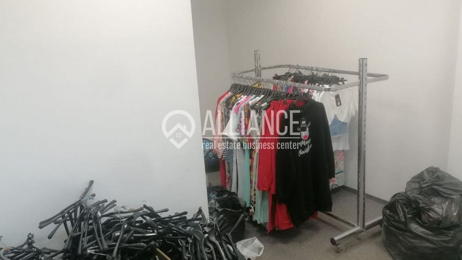 STEFAN CEL MARE (COD10) - Spatiu de inchiriat in suprafata de 330 mp - Poză 7