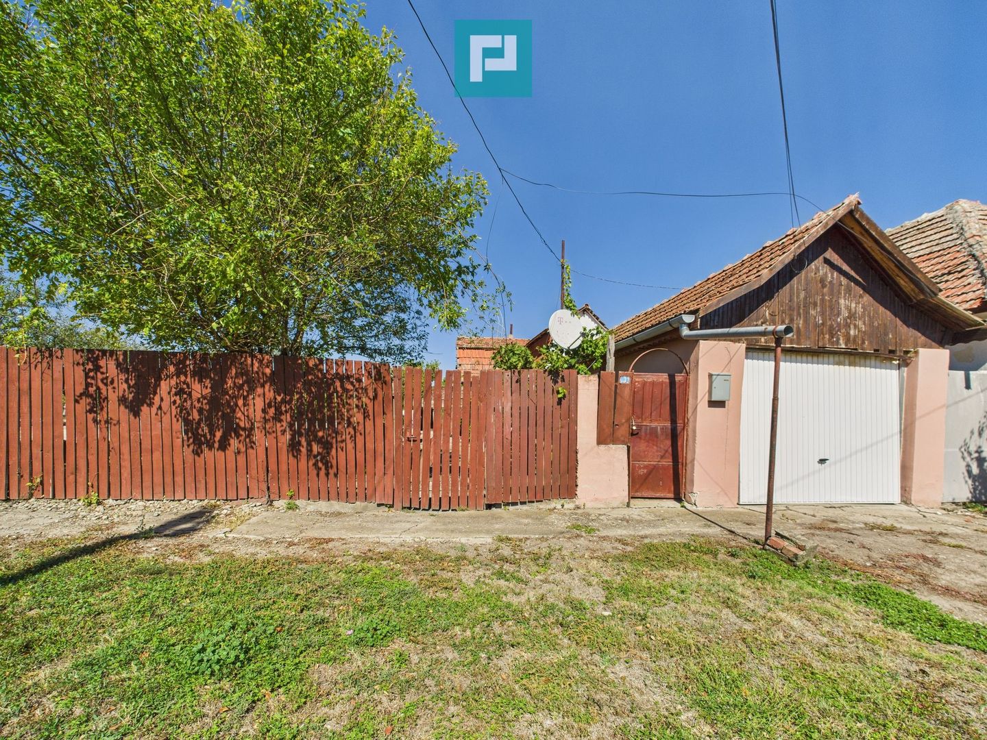 Casă și teren în Moravița, Timiș-poziție excelentă - Poză 17