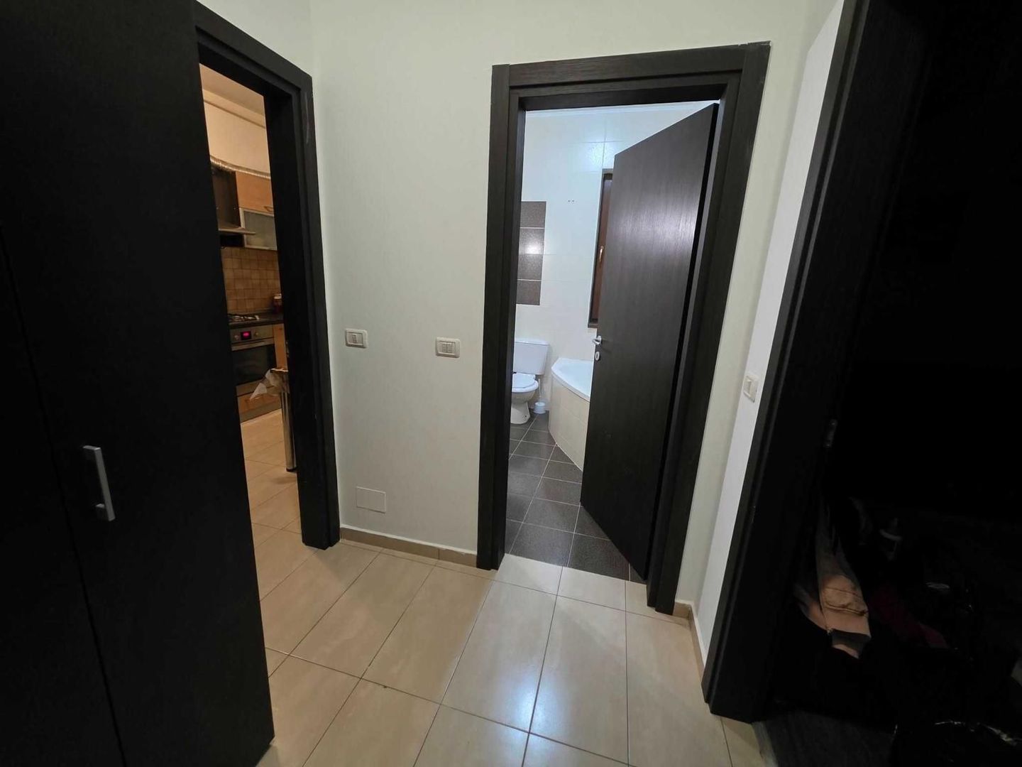 GARSONIERA- GAMA RESIDENCE, CENTRALA, BLOC NOU, BUCATARIE INCHISA - Poză 3