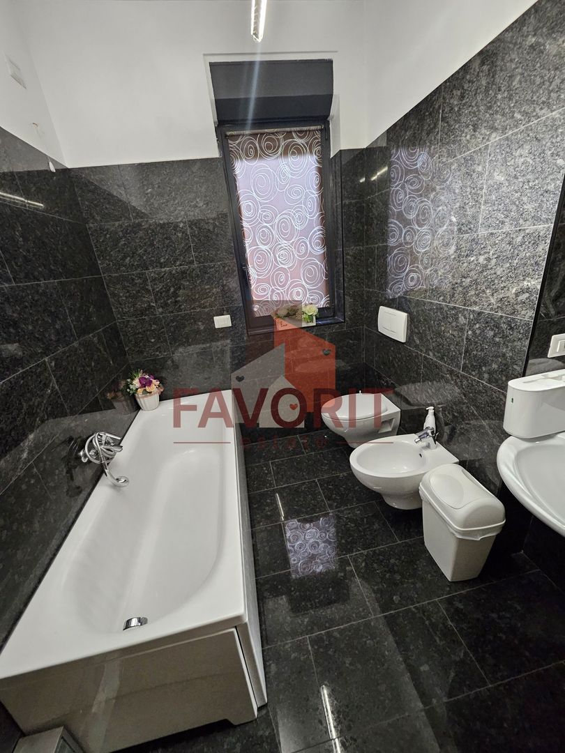 Dumbravita- Kaufland. Curte privata 140mp . Loc de parcare - Poză 5