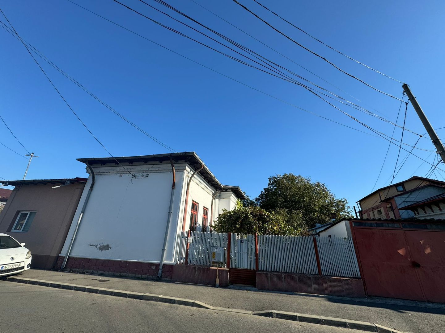 De vânzare  casă situată pe strada Mihail Sadoveanu - Poză 7