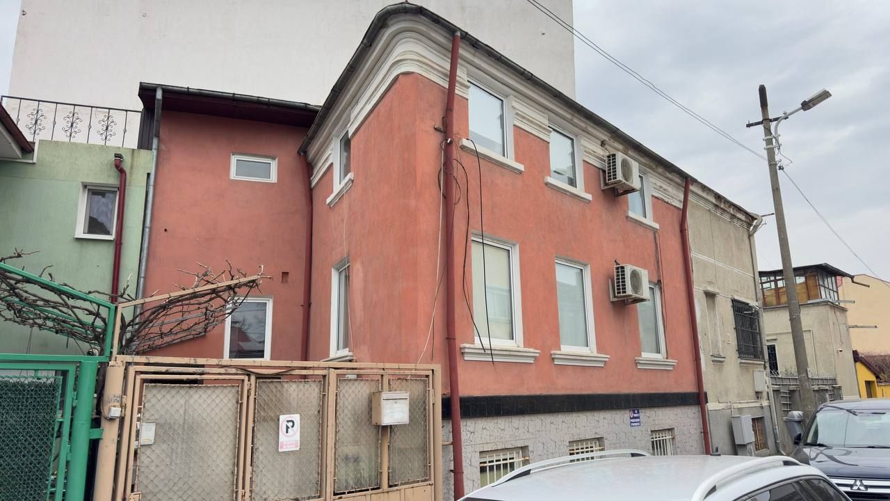 Vila cu 4 camere D+P+1 | Piata Unirii | Bd. Marasesti | 2 locuri parcare - Poză 22