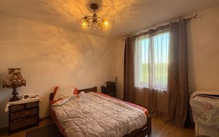 Vila deosebita cu 5 camere pe o strada privata in Borhanci - Poză 13