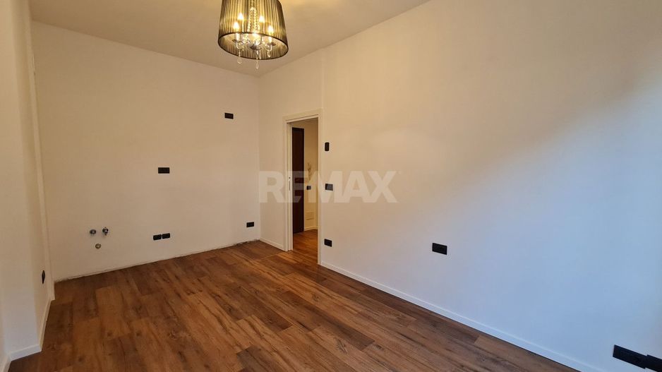 Apartament de vânzare în Abano Terme, Italia – 50 m², complet renovat! - Poză 3