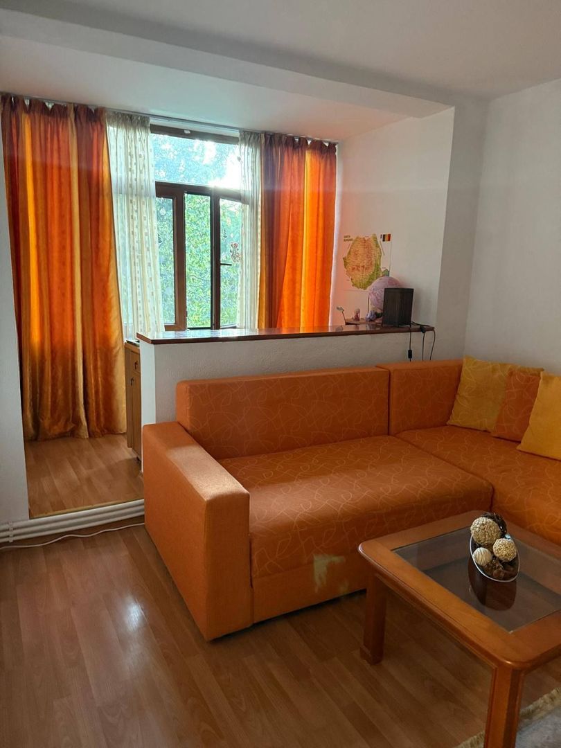 De inchiriat apartament 2 camere,  Tiglina 1, mobilat si utilat - Poză 1