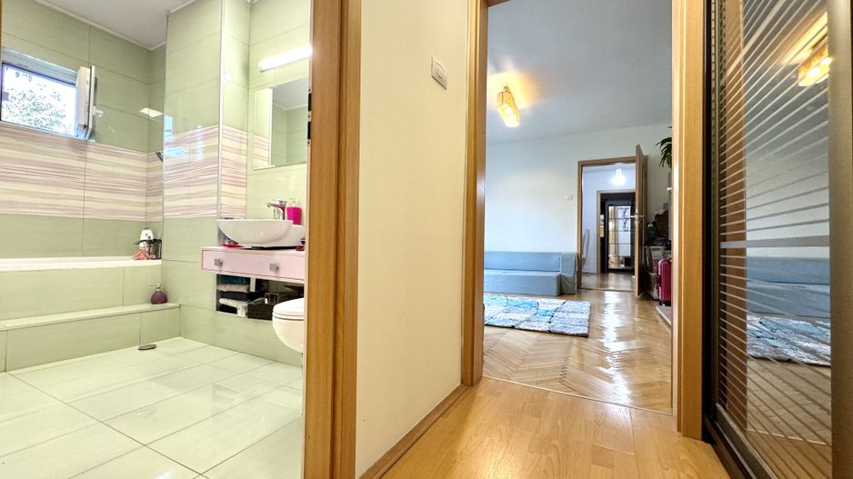 Apartament 3 camere, modern, cu terasa,  in zona Centrala-Universitate - Poză 15