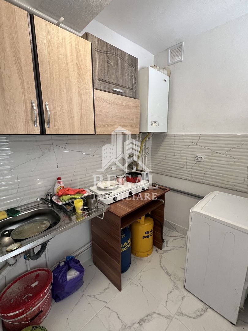 Garsonieră 28 mp + balcon – zona M4 – etaj 1 - Poză 3
