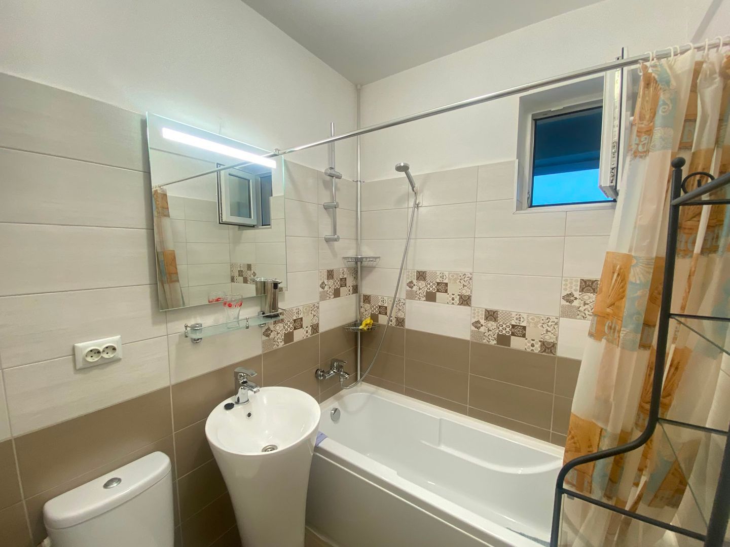 VZ14 – 2 camere Militari Residence, parcare + centrală proprie - Poză 5