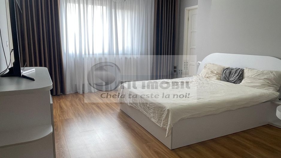 Apartament tip Penthouse zona Cug 130 mp - Poză 10