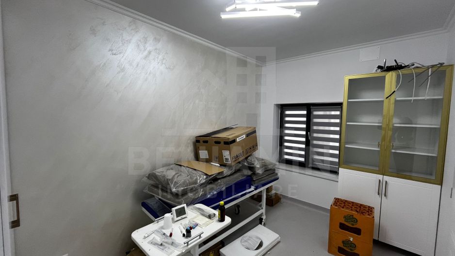 Spatiu modern cabinete medicale parter 50mp Toporasi Promenada - Poză 9