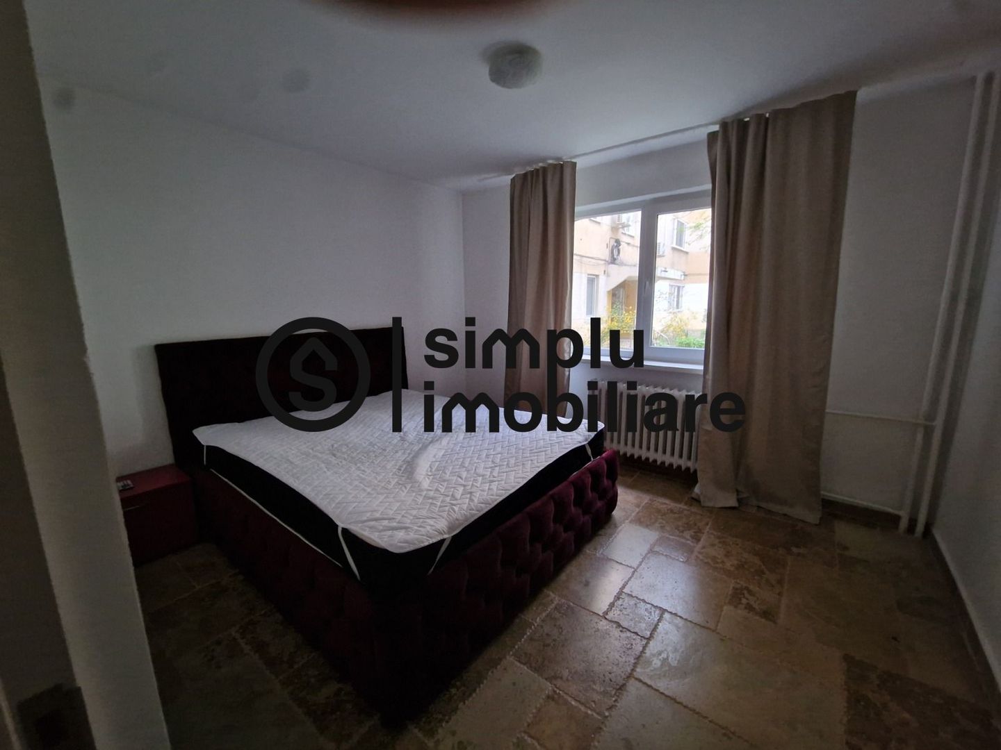 3 semidecomandate, p/4, 1 Mai (Insula)  - 440 Euro - Poză 1