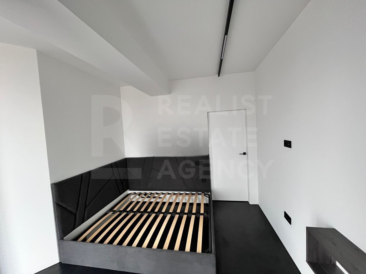 Chirie, apartament, 3 camere, strada Ion Nistor, Centru - Poză 12