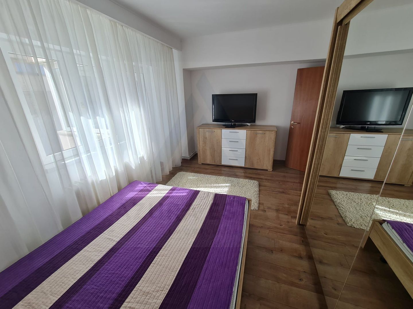 Apartament 3 camere 100 mp utili 2 bai 2 balcoane etaj 2 zona Centrala - Poză 6