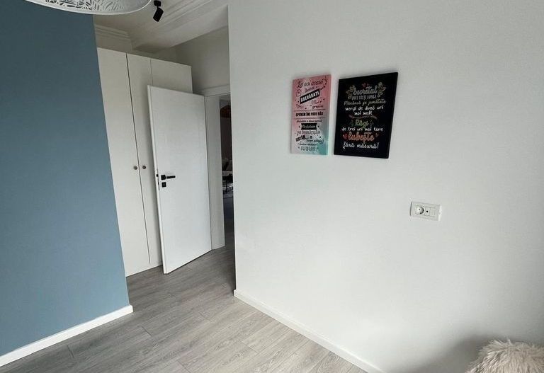 Penthouse 3 camere etaj 3/3 amenajat - Poză 9